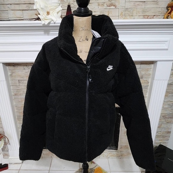 Nike Therma-FIT City Series Women's Synthetic Fill High-Pile Fleece Coat‎ - Picture 9 of 13